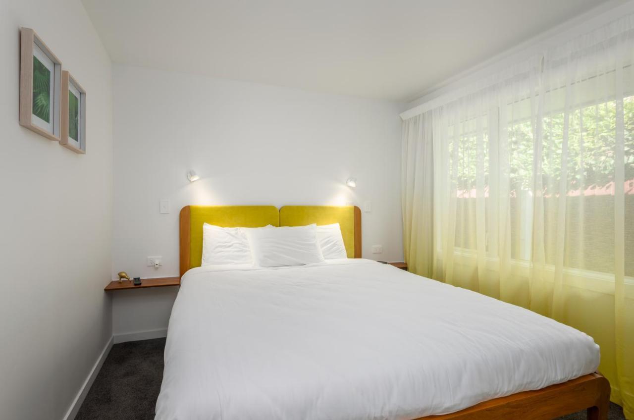 The Adelphi Motel Christchurch Eksteriør bilde
